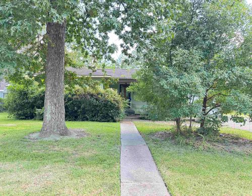 7 W Eads Ave, Orange, TX, 77630-2434 | Card Image