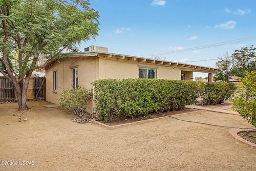 2467 N Sparkman Boulevard, Tucson, AZ, 85716 | Card Image