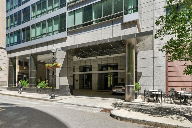 APT-11G - 1 Avery St, Condo with 2 bedrooms, 3 bathrooms and null parking in Boston MA | Image 16