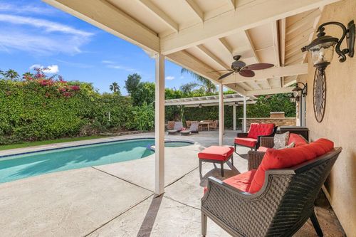 43736 Warner Trl, Palm Desert, CA, 92211-8289 | Card Image