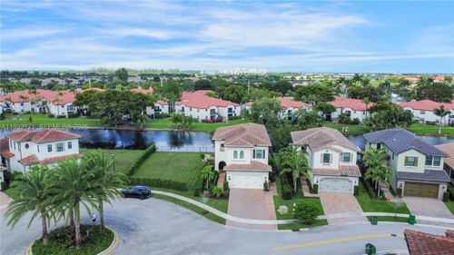 11865 Sw 13th Ct, Pembroke Pines, FL, 33025-4813 | Card Image