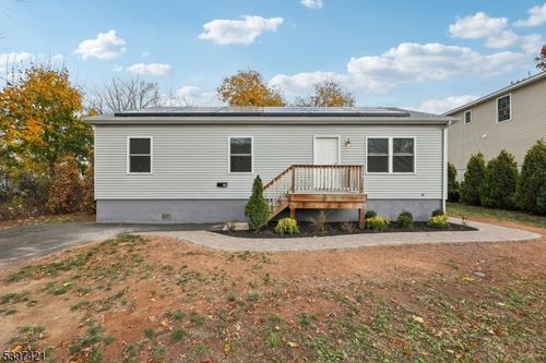 19 Beekman St, Manville, NJ, 08835-2345 | Card Image