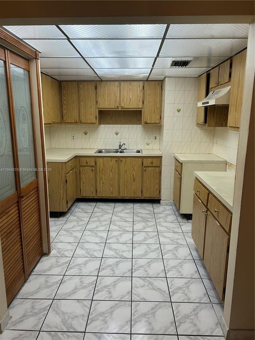apt-803-1940 Nw 119th St, Miami, FL, 33167-2735 | Card Image