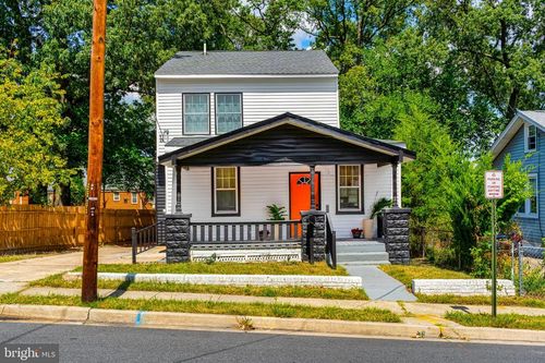 2800 Upshur St, MOUNT RAINIER, MD, 20712-1576 | Card Image