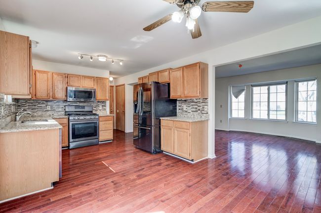 2172 Hartshorn Ave, House other with 3 bedrooms, 3 bathrooms and null parking in Troy MI | Image 12