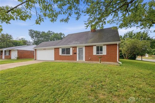 2013 Connecticut Dr, Xenia, OH, 45385-4521 | Card Image