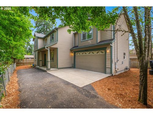 12636 Se Stephens St, Portland, OR, 97233 | Card Image