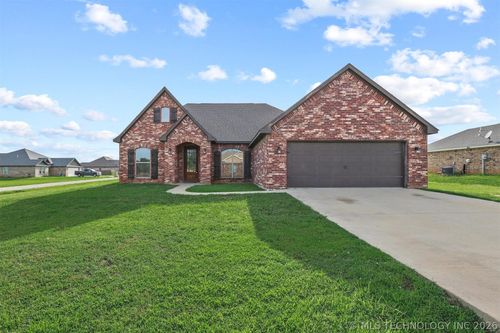 17 Paytons Pl, Durant, OK, 74701-0002 | Card Image