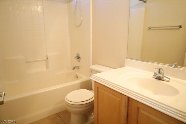 0 - 8869 Happy Stream Ave, House other with 3 bedrooms, 3 bathrooms and null parking in Las Vegas NV | Image 12
