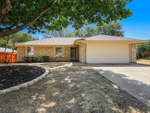 408 Anice Ln, Euless, TX, 76039-8040 | Card Image