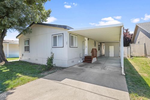 unit-27-633 E Archwood Dr, Eagle Point, OR, 97524-9470 | Card Image