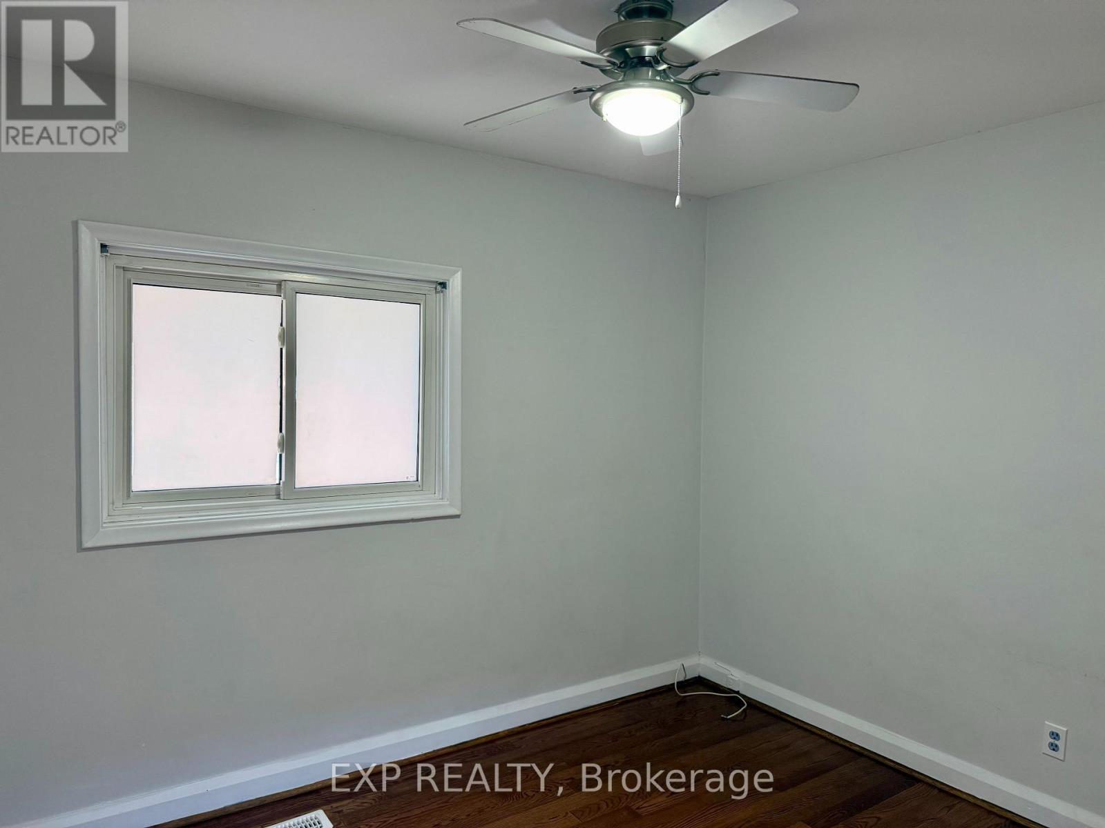 Residential Lease in Toronto (Woburn) 2