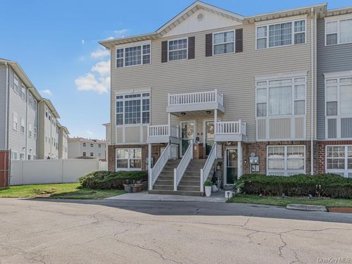 87-85 Admiral Ct, Bronx, NY, 10473-2488 | Card Image