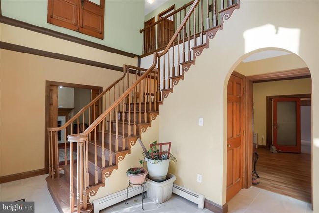 8812 S Susquehanna Trl, House other with 4 bedrooms, 3 bathrooms and null parking in Port Trevorton PA | Image 6