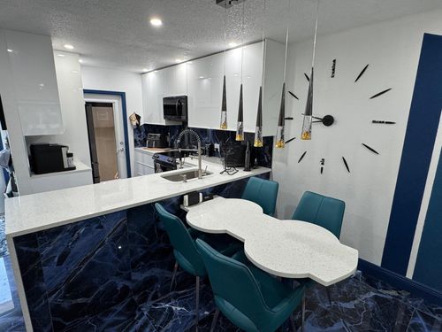 apt-212-5121 W Oakland Park Blvd, Lauderdale Lakes, FL, 33313-1535 | Card Image