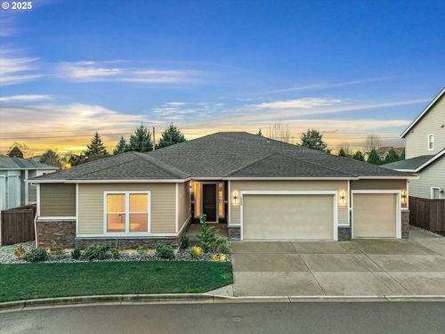 8608 Ne 182nd Pl, Vancouver, WA, 98682-3521 | Card Image