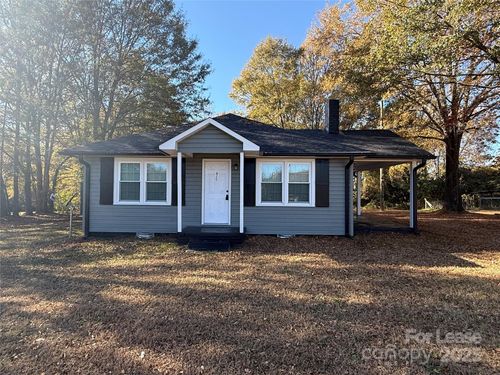 820 Hamrick St, Shelby, NC, 28152-6504 | Card Image