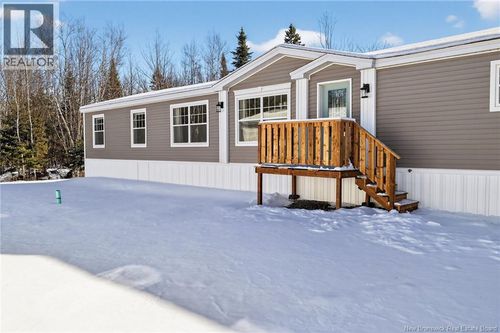 86 River Dr East, Riverview, NB, E1B4Y3 | Card Image