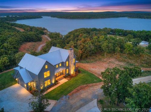 295 Falcon Tree Loop, Eufaula, OK, 74432-2914 | Card Image