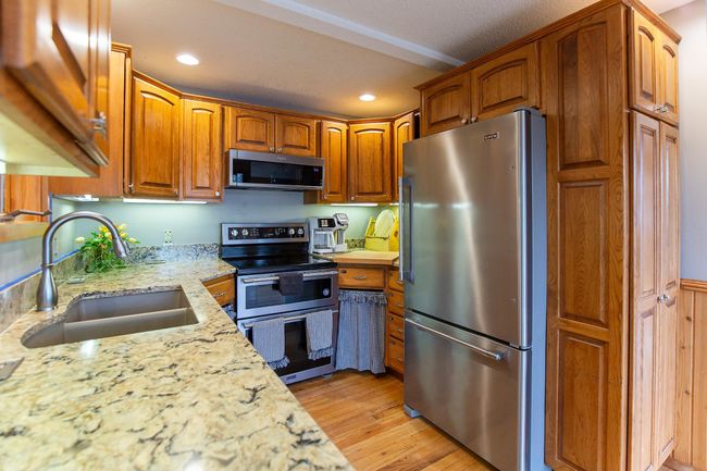1992 Long Lake Ct, House other with 3 bedrooms, 2 bathrooms and null parking in COMSTOCK WI | Image 4