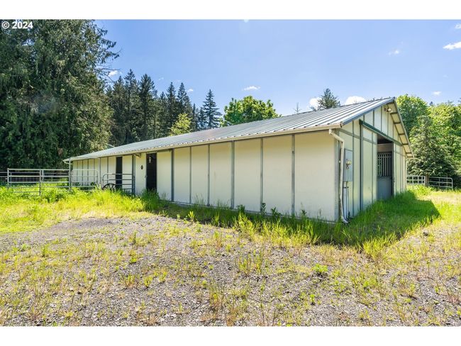 5750 Sw River Rd, House other with 3 bedrooms, 2 bathrooms and 2 parking in Hillsboro OR | Image 21