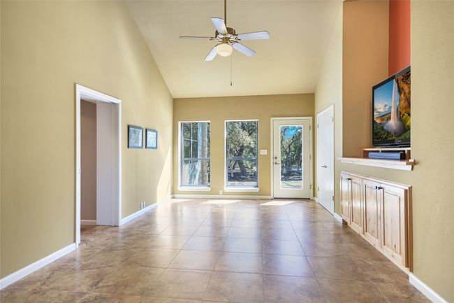 UNIT-6 - 11201 Bonham Ranch Rd, Home with 3 bedrooms, 3 bathrooms and 10 parking in Dripping Springs TX | Image 25