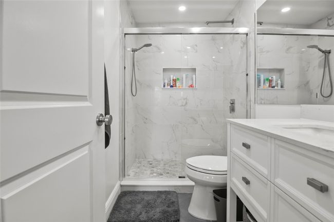 APT-201 - 2310 S Cypress Bend Dr, Condo with 2 bedrooms, 2 bathrooms and null parking in Pompano Beach FL | Image 10