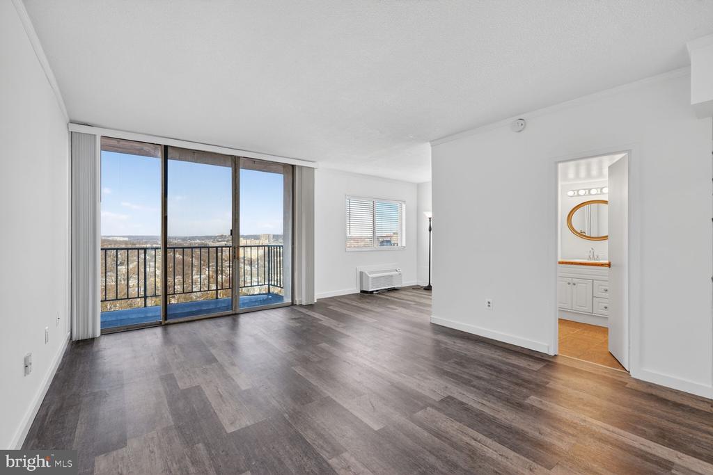 Residential Lease in ALEXANDRIA 4