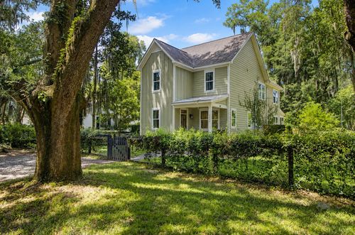 2204 Wappoo Dr, Charleston, SC, 29412-2055 | Card Image