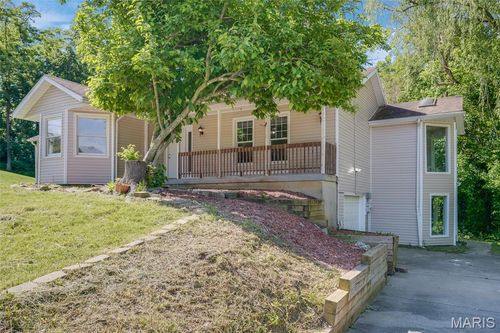 75 Timber Creek Ln, Collinsville, IL, 62234-5804 | Card Image