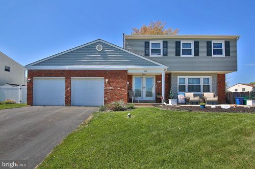 509 Ehret Rd, FAIRLESS HILLS, PA, 19030-3611 | Card Image