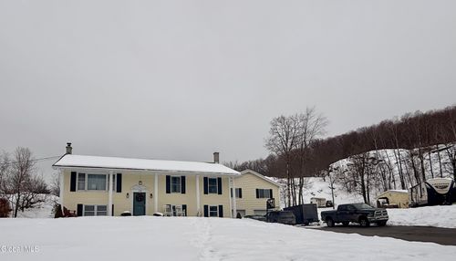 199 State Route 22a, Middle Granville, NY, 12849-5432 | Card Image