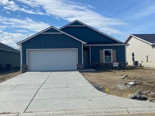 3591 E Hollandale St, Derby, KS, 67037-7820 | Card Image