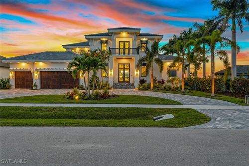 920 Iris Ct, MARCO ISLAND, FL, 34145-2319 | Card Image