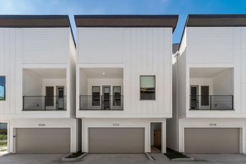 a-6742 Peerless St, Houston, TX, 77021-2359 | Card Image