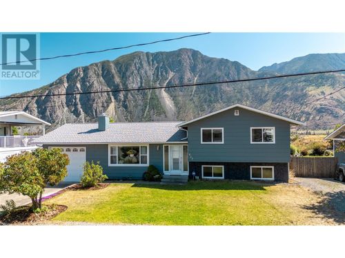 531 3rd Ave, Keremeos, BC, V0X1N2 | Card Image