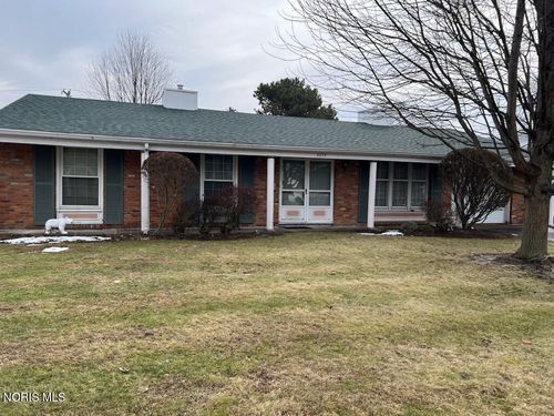 2079 Cherrylawn Dr, Toledo, OH, 43614-3561 | Card Image
