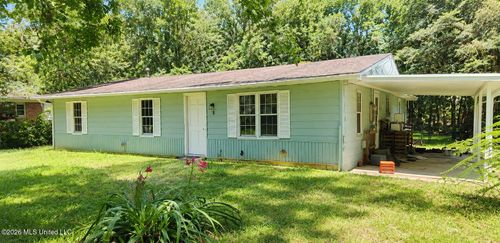 13098 Michael St, Biloxi, MS, 39532-8282 | Card Image