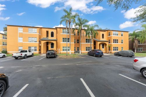 2133-4532 Commander Drive, ORLANDO, FL, 32822 | Card Image