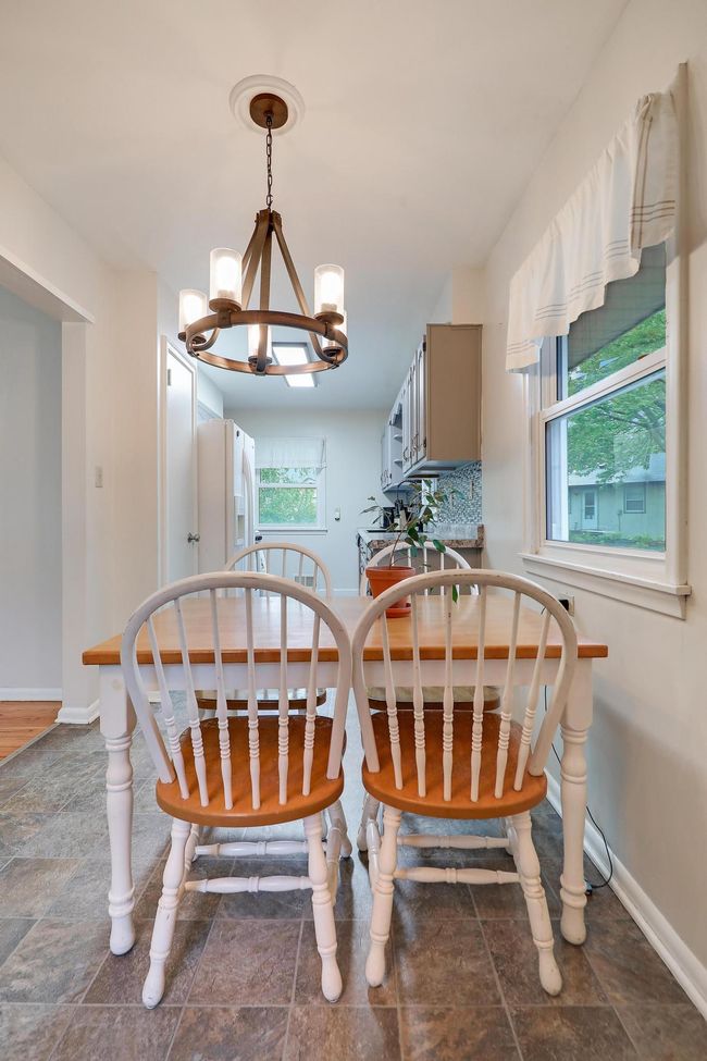 8710Photography-Web-Friendly-16725-Anna-Trail-Southeast-Prior-Lake-MN-55372-12.jpg | Image 6