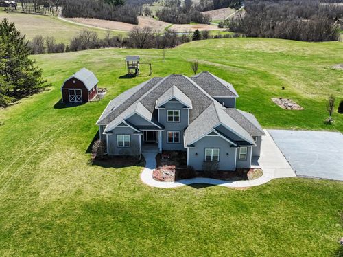 W1097 Spring Prairie Rd, Burlington, WI, 53105-2921 | Card Image