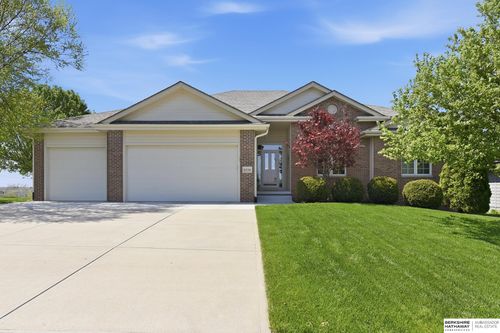 6134 N 165th St, Omaha, NE, 68116-3738 | Card Image