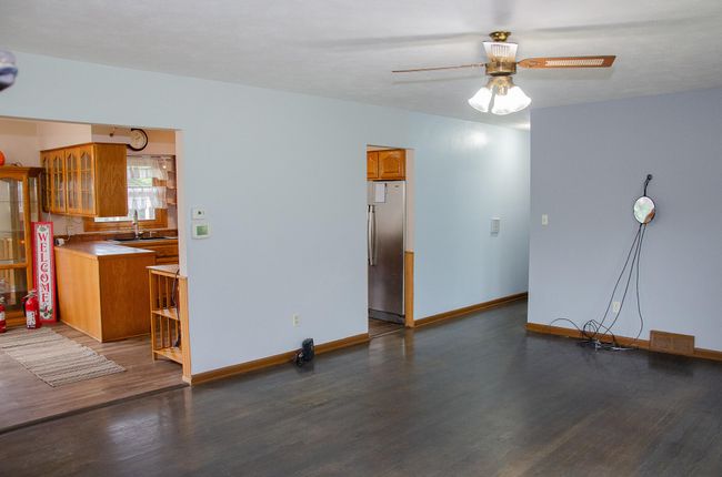 14888 R Ave E, House other with 3 bedrooms, 1 bathrooms and null parking in Scotts MI | Image 37
