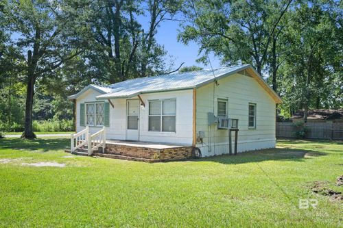 320 E Mango St, Bay Minette, AL, 36507-2417 | Card Image