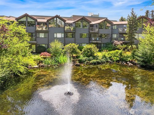 unit-427-19428 Aurora Ave N, Shoreline, WA, 98133-3966 | Card Image