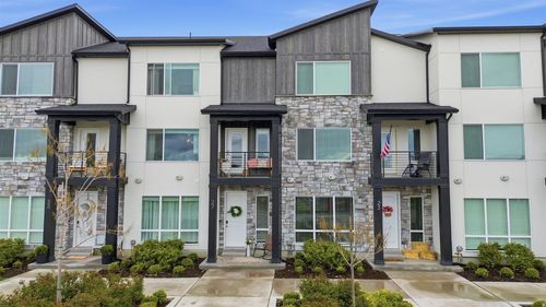 27 N 460 W, Providence, UT, 84332-6151 | Card Image