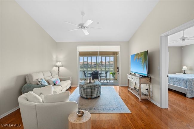 APT-204 - 6660 Huntington Lakes Cir, Condo with 3 bedrooms, 2 bathrooms and null parking in NAPLES FL | Image 7
