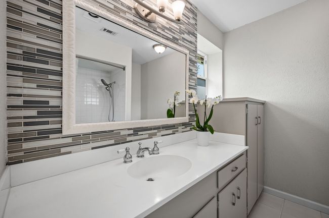 10654 Sandpiper Ln, House other with 3 bedrooms, 3 bathrooms and null parking in Dallas TX | Image 21