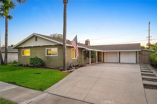 901 S Chantilly St, Anaheim, CA, 92806 | Card Image