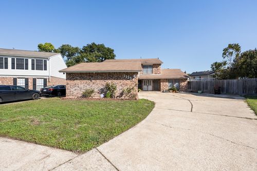 11354 White Gate Ln, Houston, TX, 77067-3356 | Card Image